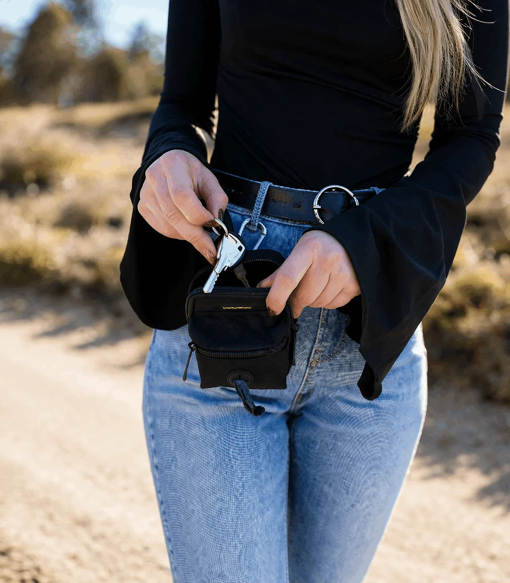 Dispensador de Sacos Higiénicos - Com bolsos